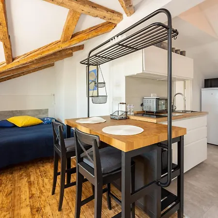 Matutinovic Apartment